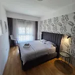 Nest On Nine