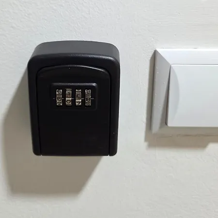Nest On Nine